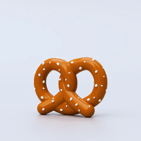 Fluid Market Pretzel Vase